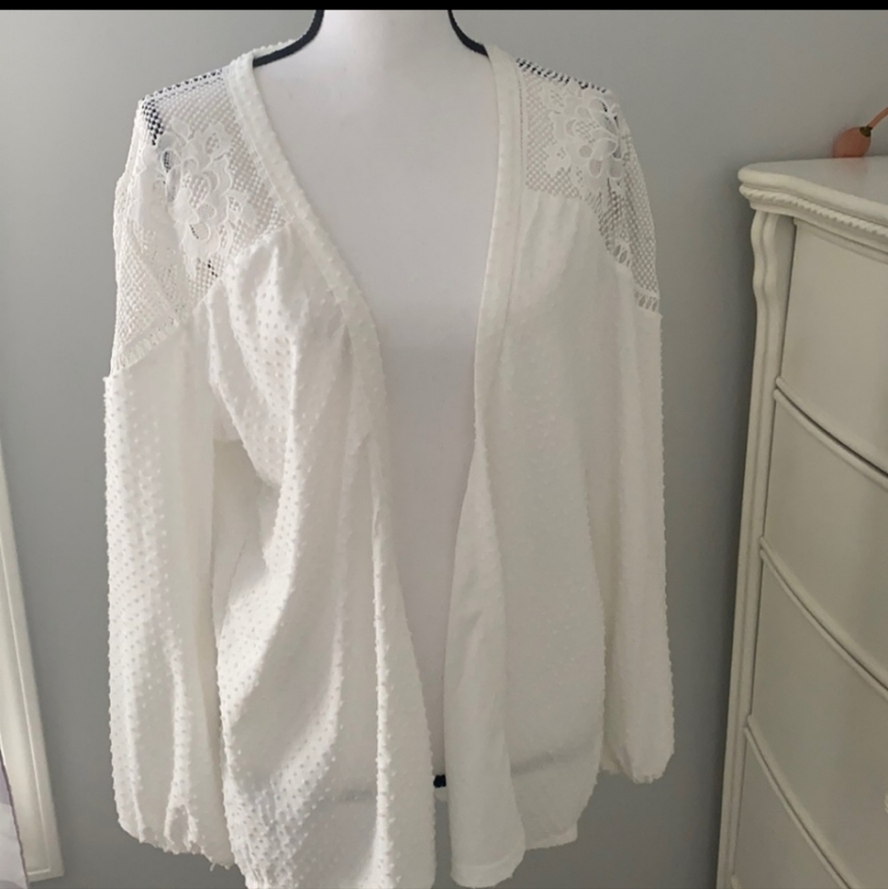 SOLD Maurices NWT White Swiss Dot And Lace Cardigan